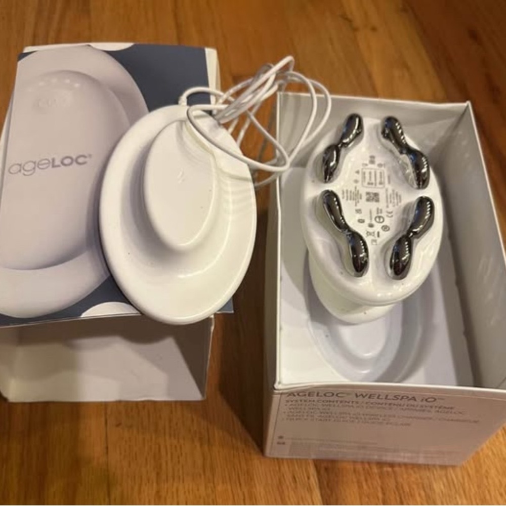 Ageloc Renuspa WellSpa iO Microcurrent Technology by Nuskin New